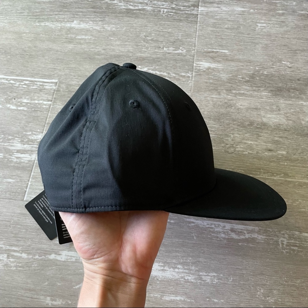 Lululemon On The Fly Ball Cap Hat - Black - Picture 4 of 8